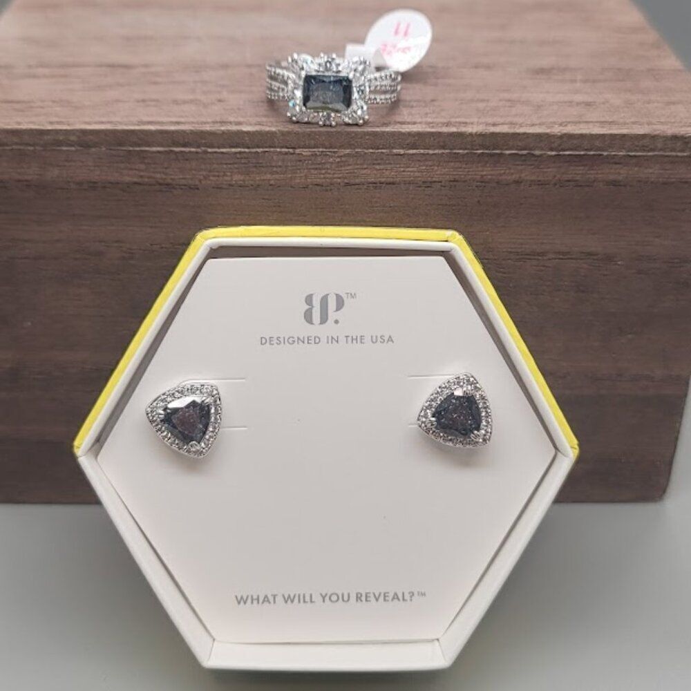 BOMB PARTY Black Ice Crystal Earring And Ring Set